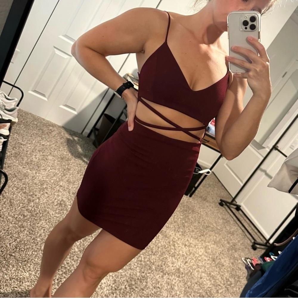 Burgundy Strappy Bodycon Dress